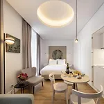 Lsa Madalena By Numa * Lisboa