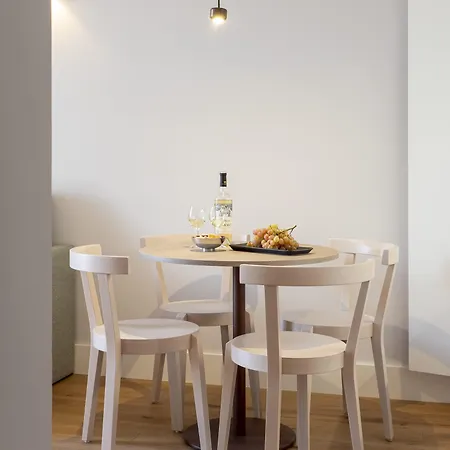 Apartment Serviced - Madalena