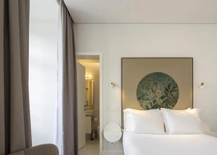 Serviced - Madalena Apartman