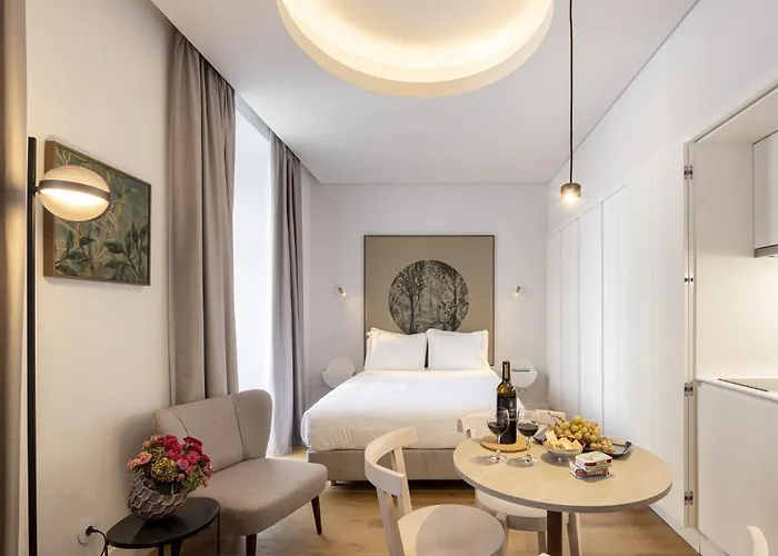 Serviced - Madalena